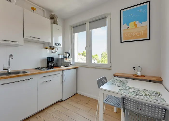 Korfu - 200 M From The By Lion ソポト